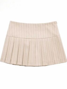 Zara Cream Pinstripe Pleated Mini Skirt